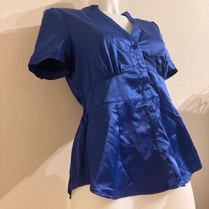 H&M blue button down top!